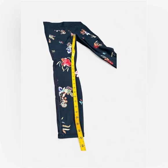Athleta High Rise Gilded Tux Chaturanga Tight Navy Floral Print Leggings medium - Picture 5 of 5